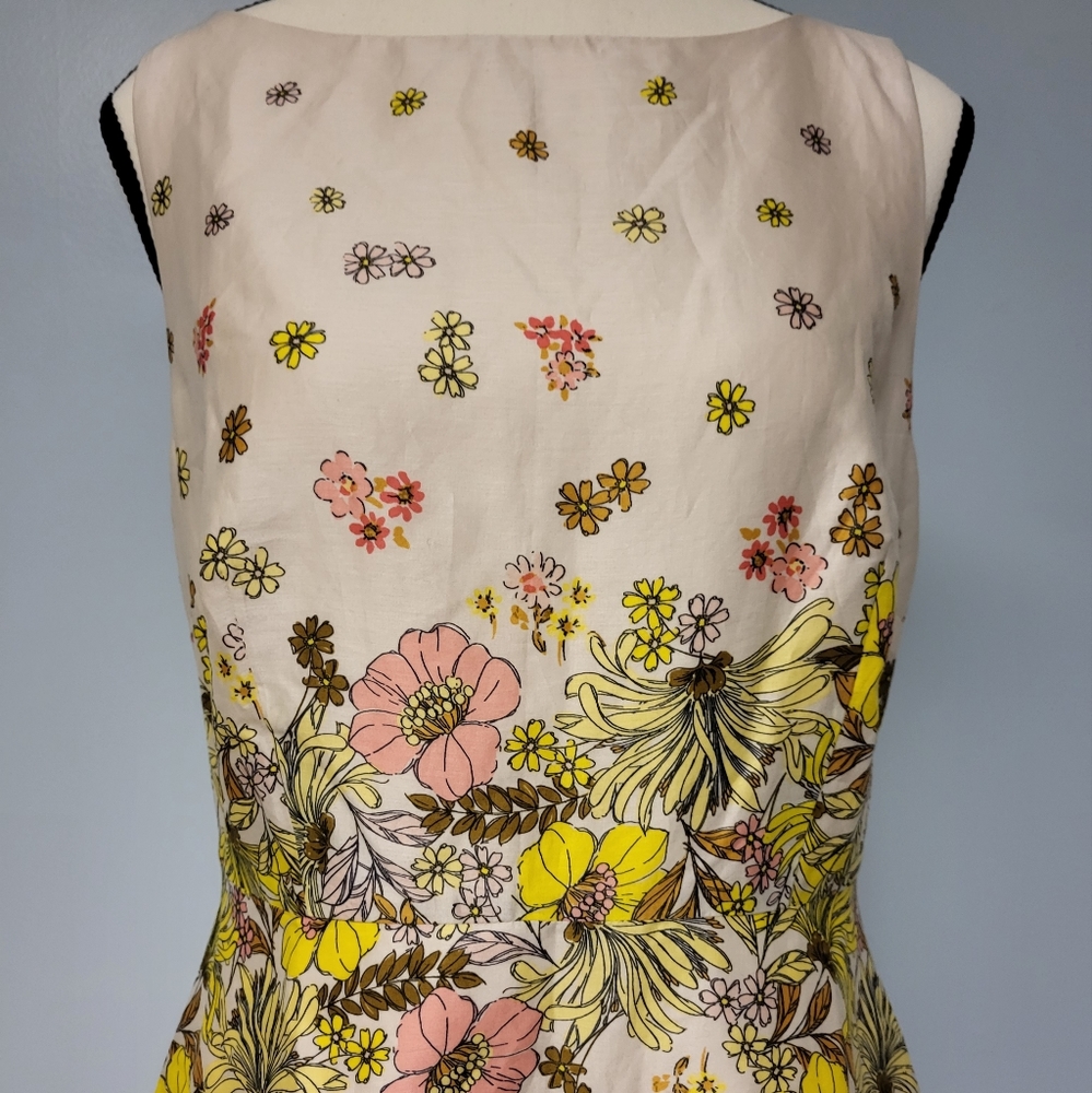 Loft floral dress, beige with yellow and peach flowers, Size 6